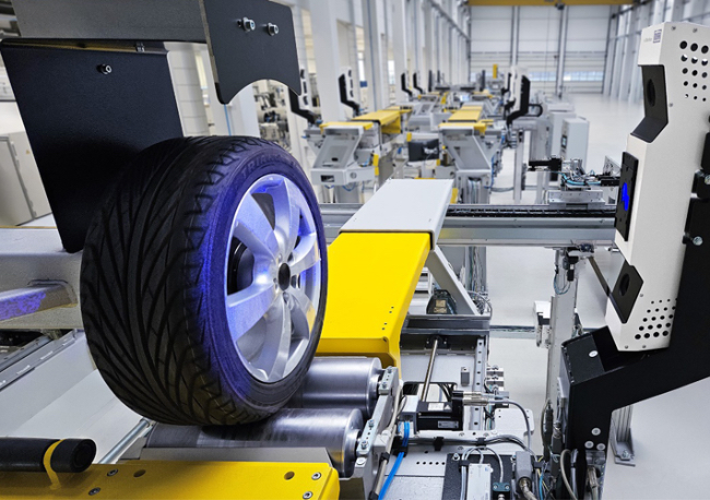 Foto Dürr equipa una nueva planta de coches eléctricos con tecnología de montaje final de última generación.