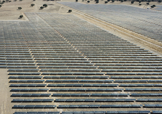 Foto ENEL GREEN POWER ESPAÑA CONECTA A LA RED 252 MW SOLARES EN EXTREMADURA