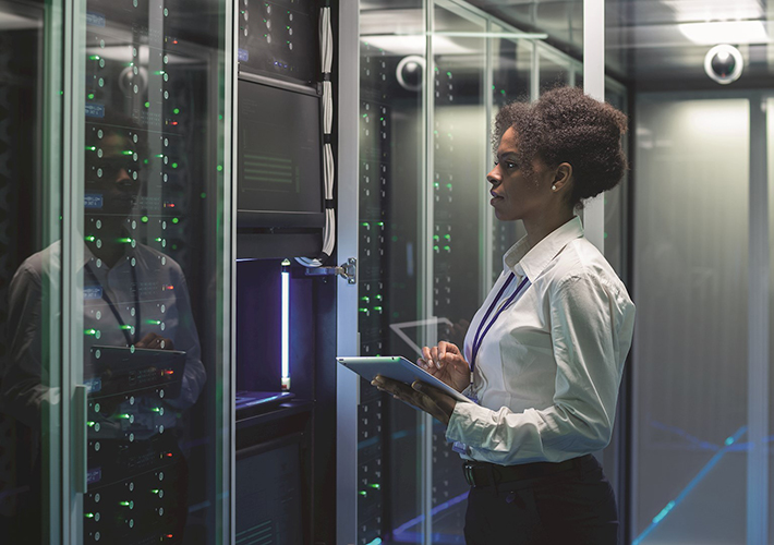 foto noticia Cómo la infraestructura eléctrica de los data centers ofrece soluciones para la electrificación de otras instalaciones.