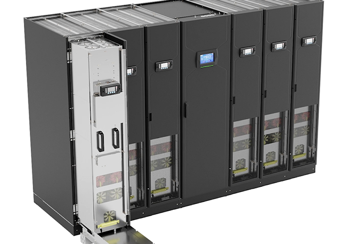 foto noticia ABB amplía su gama de sistemas de alimentación ininterrumpida (UPS) MegaFlex DPA para centros de datos de próxima generación.