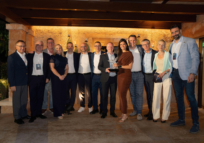 foto AVNET Abacus reconocido por Molex con cuatro importantes premios europeos de colaboradores.