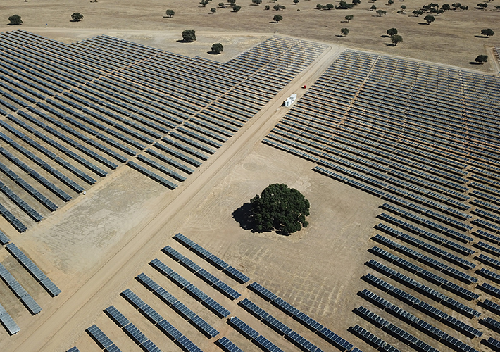 foto noticia ENEL GREEN POWER ESPAÑA CONECTA A LA RED 252 MW SOLARES EN EXTREMADURA
